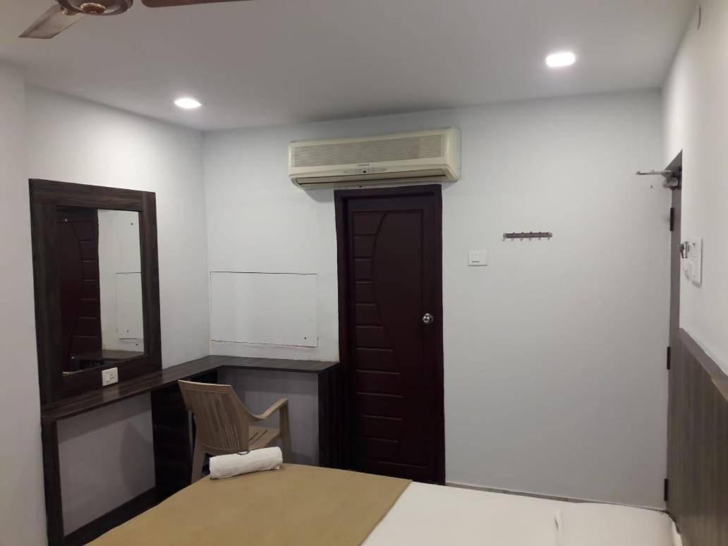 Hotel Ramco Residency A/C Kanchipuram Eksteriør bilde